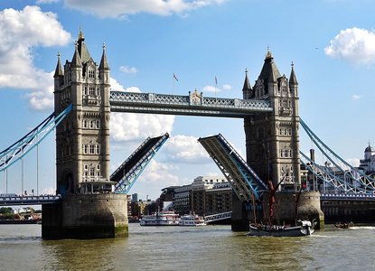 London Bridge