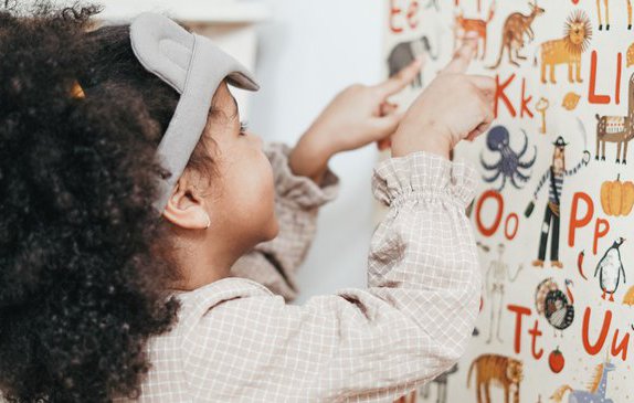 girl-pointing-on-alphabets-3662805.2e16d0ba.fill-850x365.jpg