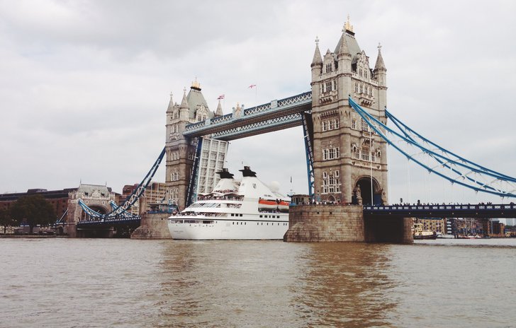 London Bridge